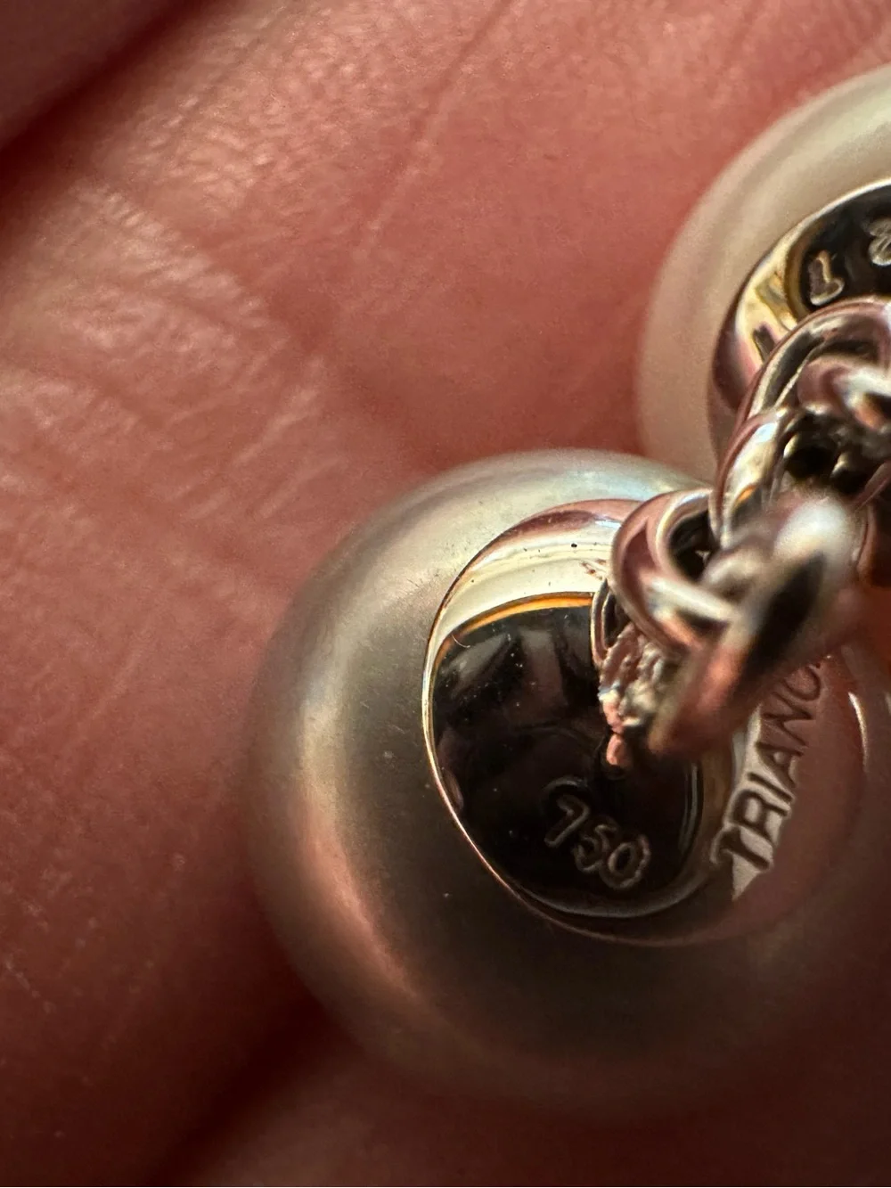 BNIB TRIANON PEARL AND 18K WHITE GOLD CUFFLINKS $2150 - Picture 6 of 10